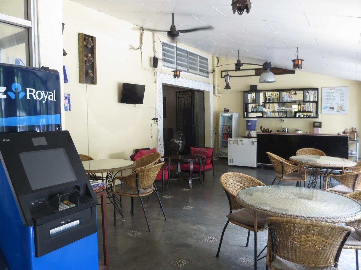 Goldie Guesthouse Phnompen Kültér fotó